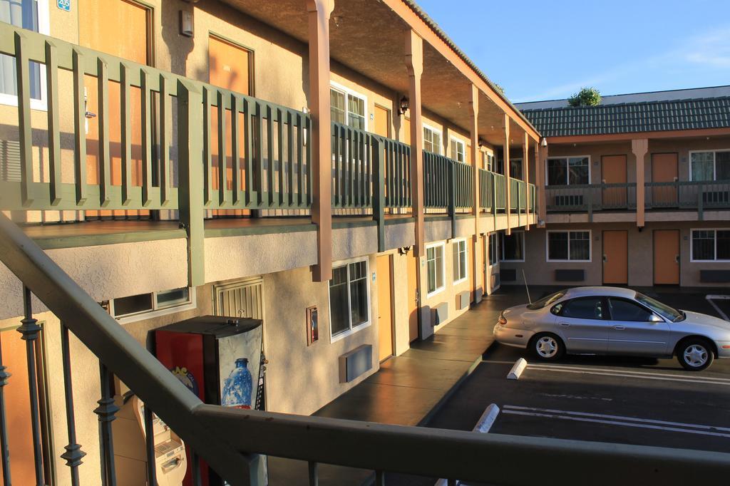 El Rancho Inn Hawthorne Luaran gambar