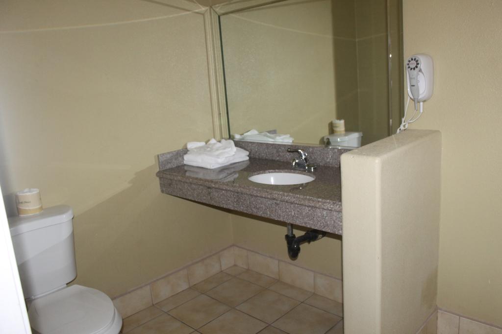 El Rancho Inn Hawthorne Bilik gambar